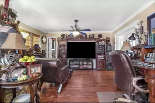 409 Davis St, Lufkin, TX 75904 - Photo 6