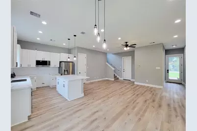 2022 Wavell Street, Houston, TX 77088 - Photo 2