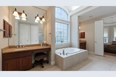 66 Chamomile Court, The Woodlands, TX 77382 - Photo 30