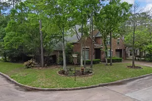 66 Chamomile Ct, The Woodlands, TX 77382 - Photo 2