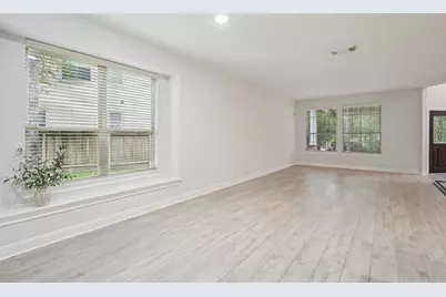 90 Panterra Way, The Woodlands, TX 77382 - Photo 16