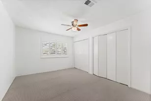 310 W Fair Harbor Ln, Houston, TX 77079 - Photo 22