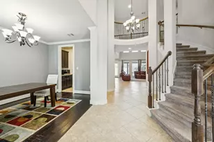1611 Tonkawa Trl, Katy, TX 77493 - Photo 4