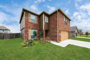 2927 Silverhorn Ln, Rosenberg, TX 77471 - Photo 2