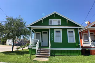 3828 Ave M 1/2, Galveston, TX 77550 - Photo 1