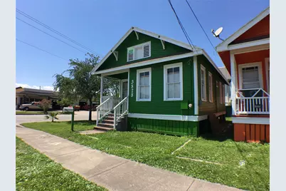 3828 Avenue M 1/2, Galveston, TX 77550 - Photo 4