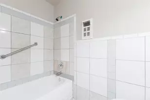 3719 Heatherbrook Dr, Houston, TX 77045 - Photo 14