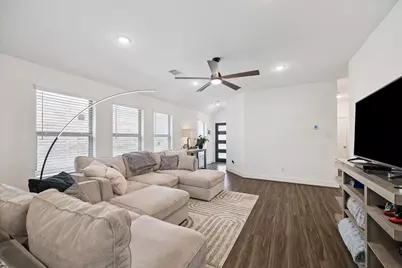 1600 Portia Lane, Conroe, TX 77301 - Photo 4