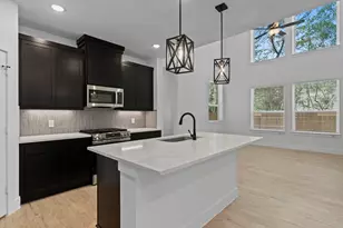 707 Campbell Xing Ct, Willis, TX 77318 - Photo 6