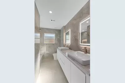 9203 Kapri Lane, Houston, TX 77025 - Photo 20