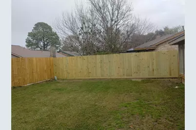 10214 Green Valley Lane, Houston, TX 77064 - Photo 18
