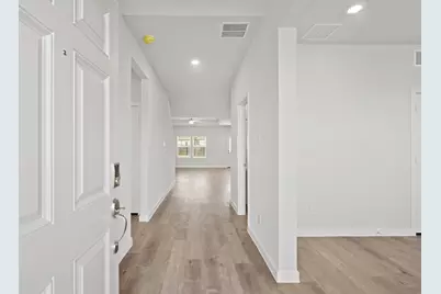 17002 Hazelnut Drive, Conroe, TX 77302 - Photo 2