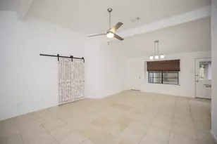 2711 Pheasant Creek Dr, Sugar Land, TX 77498 - Photo 6