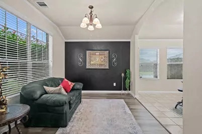 301 Turquoise Trade Drive, La Marque, TX 77568 - Photo 6