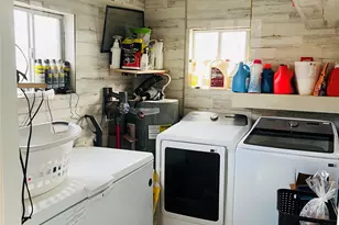 322 County Rd 153, Bay City, TX 77414 - Photo 16