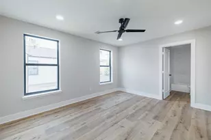 3718 Cleburne St, Houston, TX 77004 - Photo 34