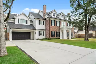 1110 Lone Star Dr, Houston, TX 77055 - Photo 2