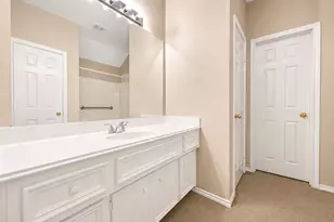 12830 Lodenbriar Dr, Houston, TX 77072 - Photo 20