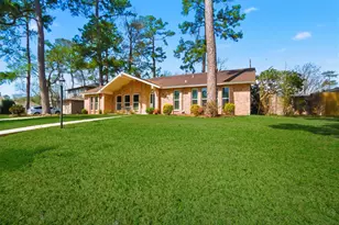 218 Tree Trunk Dr, Spring, TX 77388 - Photo 2