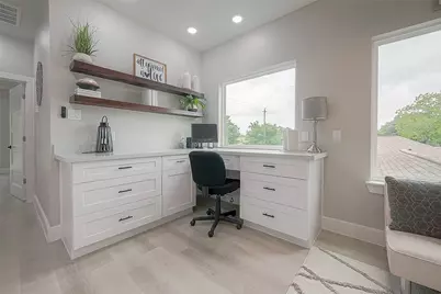 7108 Saint Augustine Street, Houston, TX 77021 - Photo 18