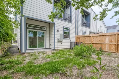 7108 Saint Augustine Street, Houston, TX 77021 - Photo 20