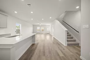 3517 Monroe St, Bay City, TX 77414 - Photo 8