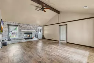 3005 Kindt Dr, Dayton, TX 77535 - Photo 2