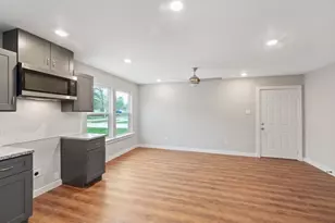 8120 Laura Koppe Rd, Houston, TX 77028 - Photo 6