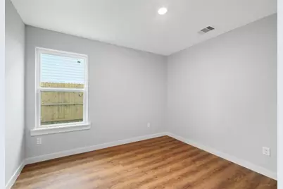 8120 Laura Koppe Road #A, Houston, TX 77028 - Photo 12