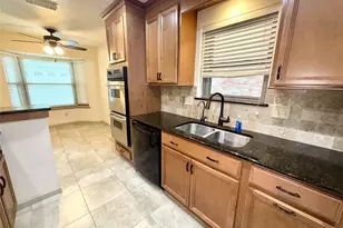 15610 Lone Tree Dr, Houston, TX 77084 - Photo 8