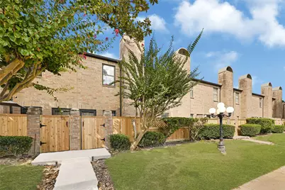 9800 Pagewood Lane #2703, Houston, TX 77042 - Photo 2
