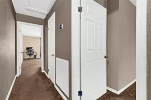 9800 Pagewood Ln, Houston, TX 77042 - Photo 14