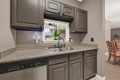 9800 Pagewood Lane #2703, Houston, TX 77042 - Photo 12