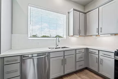 10610 Cascade Ledge Lane, Houston, TX 77025 - Photo 24