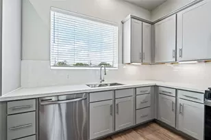 10610 Cascade Ledge Ln, Houston, TX 77025 - Photo 24