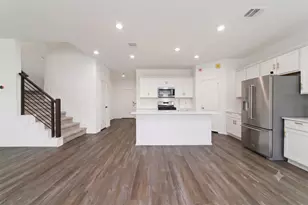 4924 Almond Ter Dr, Katy, TX 77493 - Photo 2