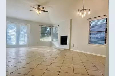 2711 Grants Lake Boulevard #104, Sugar Land, TX 77479 - Photo 2