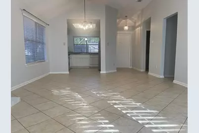 2711 Grants Lake Boulevard #104, Sugar Land, TX 77479 - Photo 4