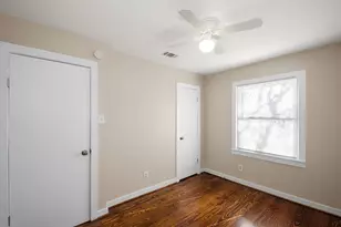 418 S Shanks St, Clute, TX 77531 - Photo 22