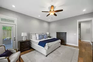 2018 Marnel Rd, Houston, TX 77055 - Photo 16