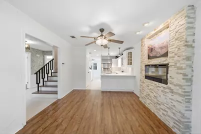 8102 Durklyn Lane, Houston, TX 77070 - Photo 16