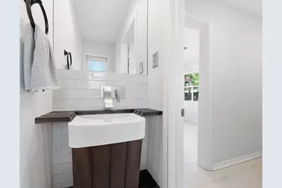 8102 Durklyn Lane, Houston, TX 77070 - Photo 20