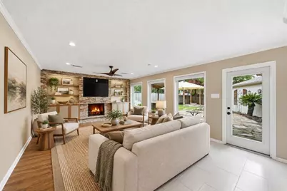 8102 Durklyn Lane, Houston, TX 77070 - Photo 2