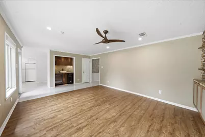 8102 Durklyn Lane, Houston, TX 77070 - Photo 12