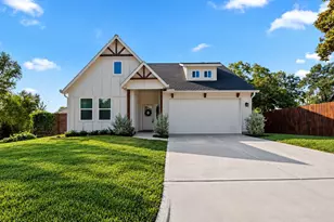 1310 Bridge St, Brenham, TX 77833 - Photo 4
