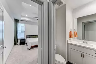 737 N Emile St, Houston, TX 77020 - Photo 30