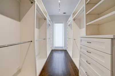 1010 Savannah Cedar Lane, Houston, TX 77043 - Photo 42