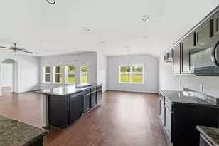10239 Plum Grove Rd, Cleveland, TX 77327 - Photo 10