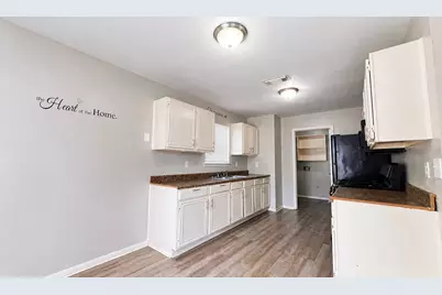 9406 Alcala Court, Houston, TX 77078 - Photo 6