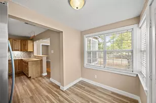 906 W First St, Brenham, TX 77833 - Photo 12